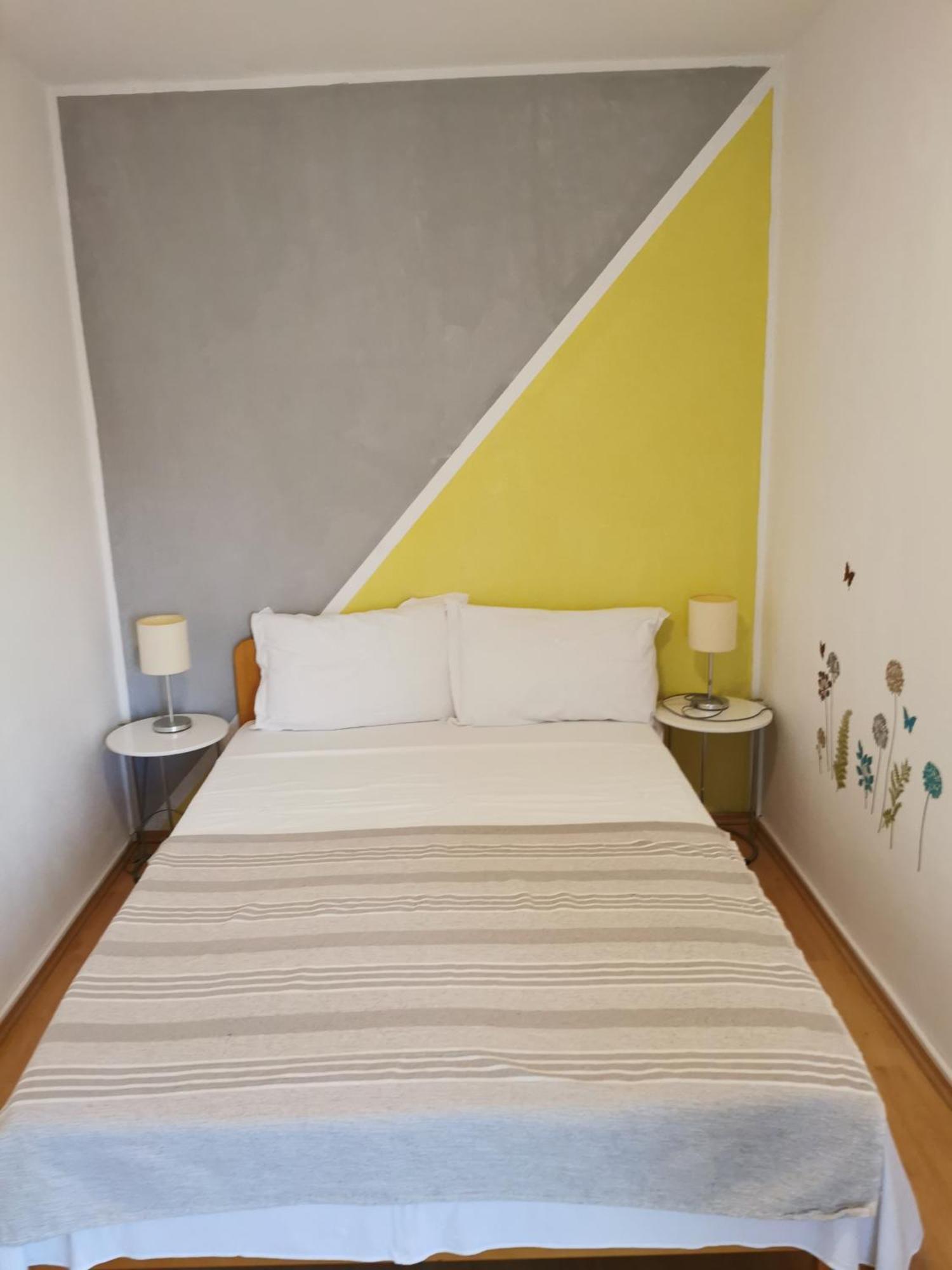 Apartmani Dekovic Primošten Værelse billede